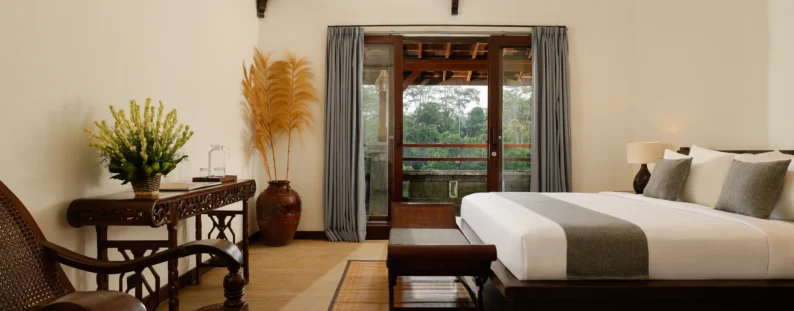 VILLA 1 - ROOM 1 - MASTER BEDROOM