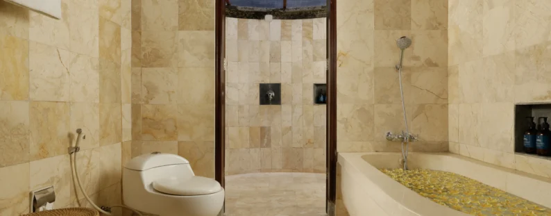 VILLA 1 - ROOM 2 & 3 - SHARING BATHROOM